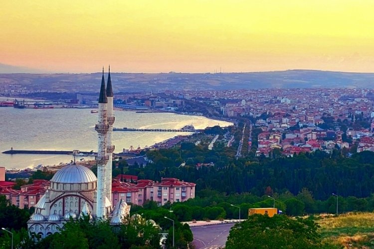 Tekirdağ'da deprem olacağı iddiaları şehri karıştırınca Valilik a&ccedil;ıklama yaptı