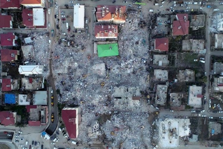Avustralya, T&uuml;rkiye'ye 72 kişilik yardım ekibi g&ouml;nderiyor