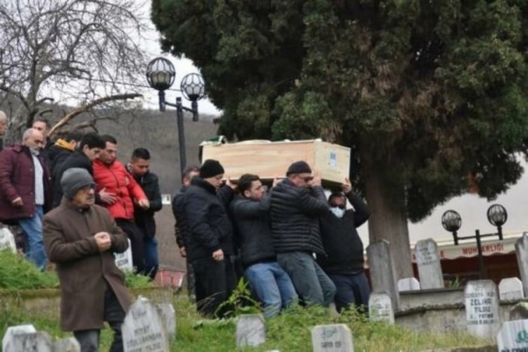 Hatay'da uzman &ccedil;avuş, 2 evladını depremde kaybetti