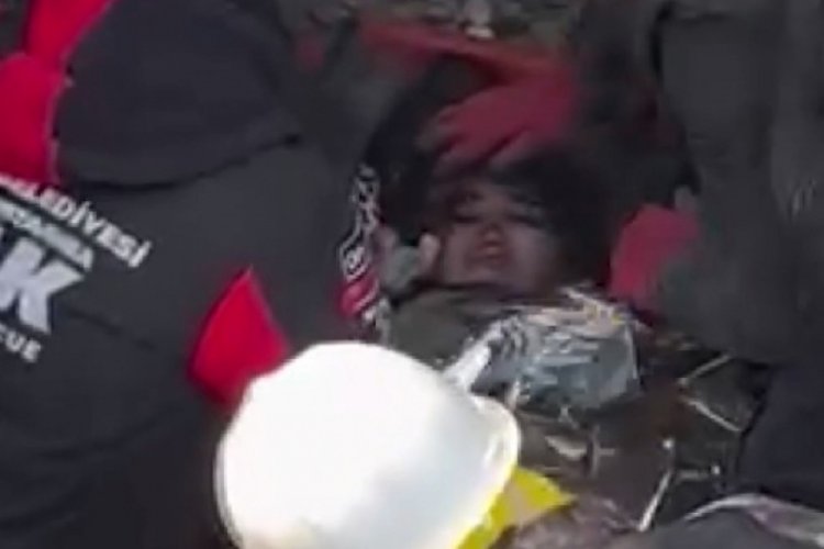 8 yaşındaki Fatma, 104'&uuml;nc&uuml; saatte Mudanya Arama Kurtarma ekipleri tarafından kurtarıldı