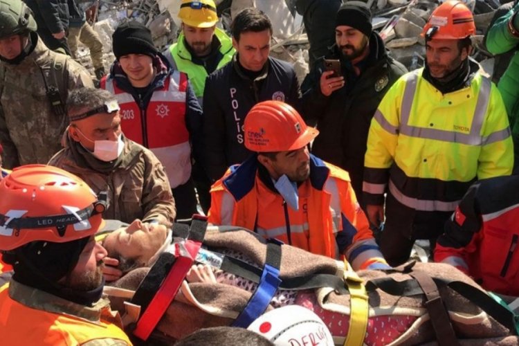 "Sesimi duyan var mı?" &ccedil;ağrısına K&ouml;peğinin ses vermesi sahibini de kurtardı