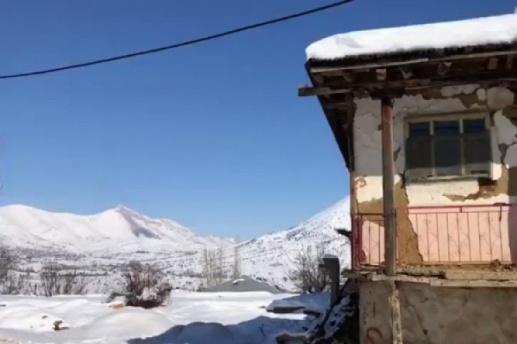 Kuşkayası Dağı'nda panik! Prof. Dr. Ahmet Ercan'dan a&ccedil;ıklama geldi