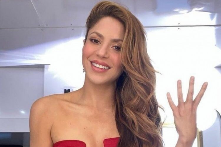 Shakira'dan T&uuml;rkiye i&ccedil;in yardım &ccedil;ağrısı