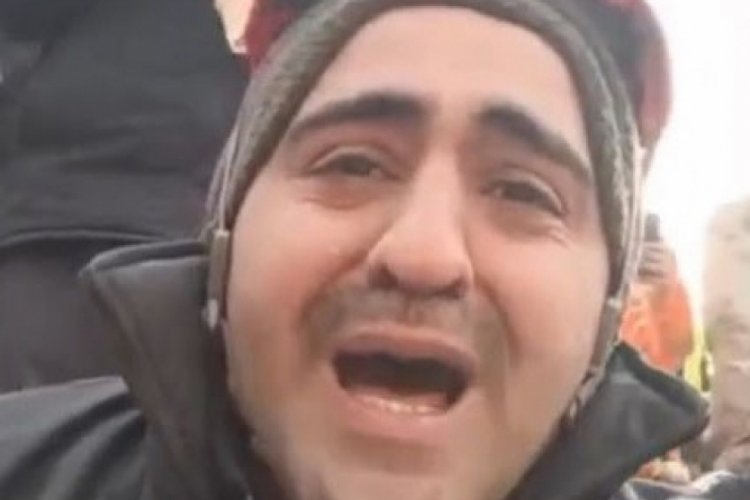 Kız &ccedil;ocuğunu kurtaran Azerbaycanlı ekibin mutluluğu