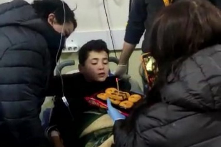 Doğum g&uuml;n&uuml;nde hayata tutundu
