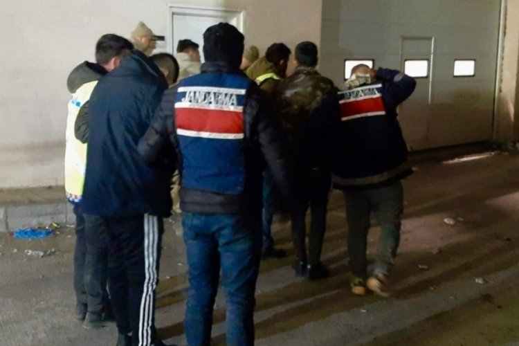 Deprem sonrası firar eden 8 mahkum yakalandı