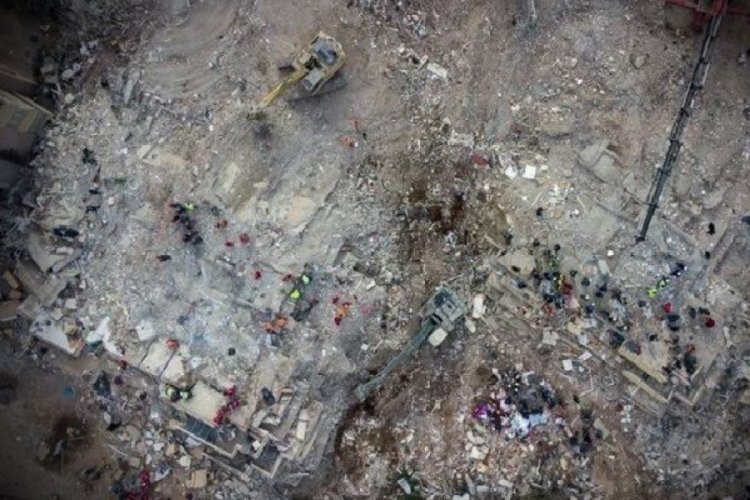 Kandilli'den &ccedil;arpıcı tespit: 7-8 metrelik kayma g&ouml;r&uuml;ld&uuml;!