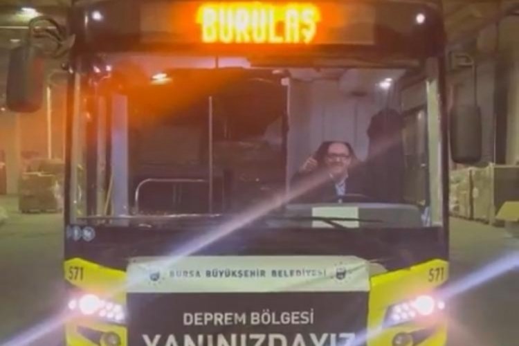Bursa'dan Belediye otob&uuml;sleri ile deprem b&ouml;lgesine destek
