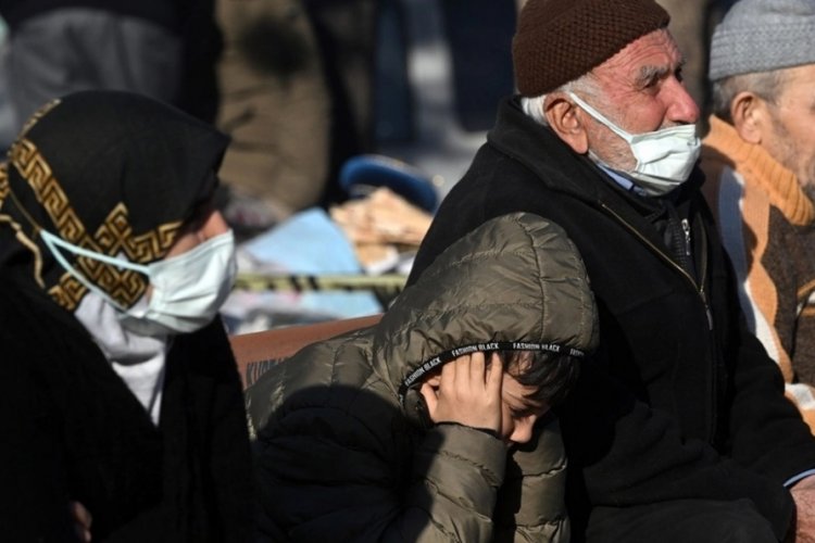 Kahramanmaraş merkezli iki b&uuml;y&uuml;k depremin ardından b&ouml;lge sallanmaya devam ediyor