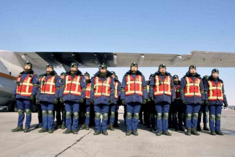T&uuml;rkiye'ye Kırgızistan'dan ikinci arama-kurtarma ekibi