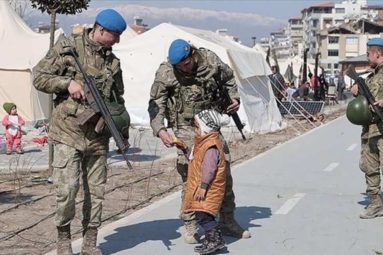 Mehmet&ccedil;ik Hatay'da g&uuml;venliği sağlıyor