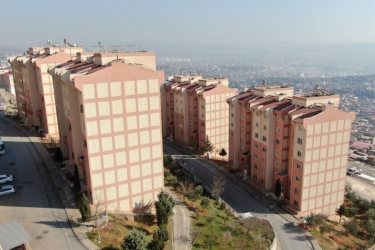 Kahramanmaraş'ta 13 yıllık TOKİ konutları depremde &ccedil;atlak bile olmadı