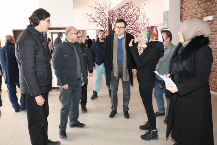 581 depremzede K&uuml;tahya'daki barınma merkezlerine yerleştirildi