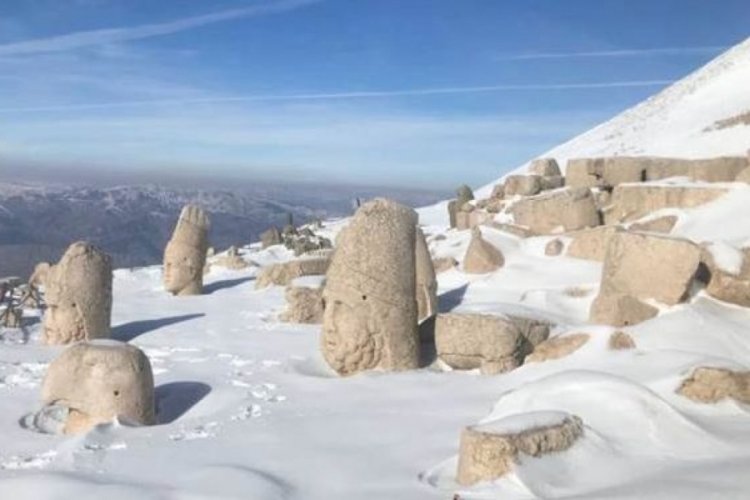 Nemrut Dağı'nda hasar yok!