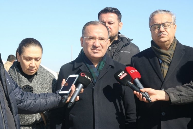 Adalet Bakanı Bekir Bozdağ, Diyarbakır'da vefat sayısını a&ccedil;ıkladı