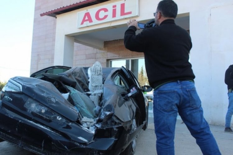 Gaziantep'te depremde yaralanan &ccedil;ocuğunu hurda ara&ccedil;la hastaneye getirdi