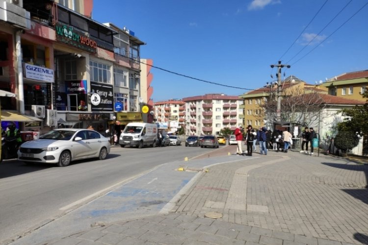 &Uuml;niversitelerin uzaktan eğitime ge&ccedil;mesi doğru mu?