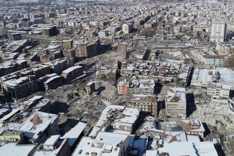 Malatya'da depremde yıkılan binalar hakkında 40 g&ouml;zaltı kararı