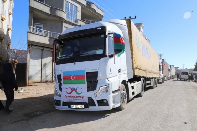 Azerbaycan'dan deprem b&ouml;lgesine yardım