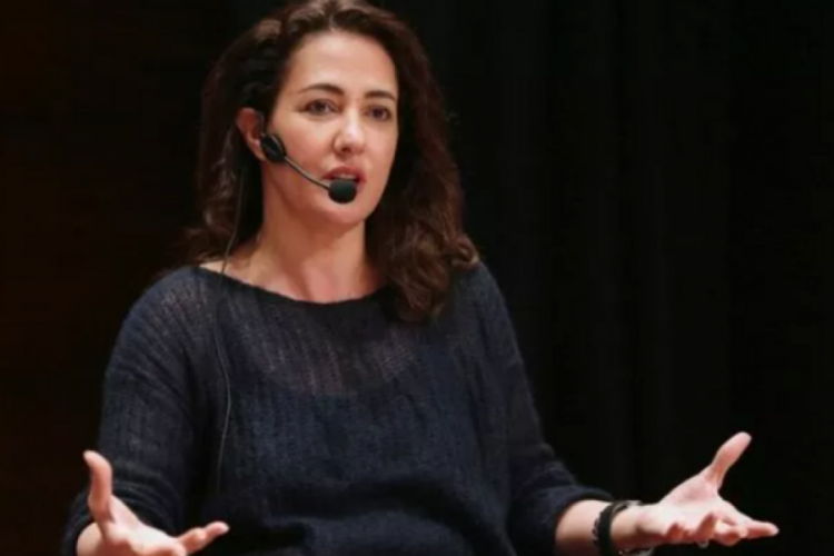 Meltem Cumbul New York'ta d&uuml;zenlenecek yardım konserini duyurdu