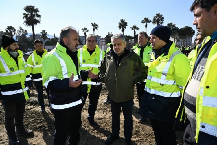 Bursa, Hatay'da barınma i&ccedil;in d&uuml;ğmeye bastı