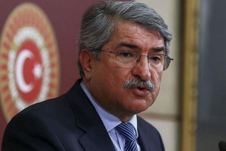 Fikri Sağlar: Kader, cahil insanların inandığı bir inan&ccedil; bi&ccedil;imidir