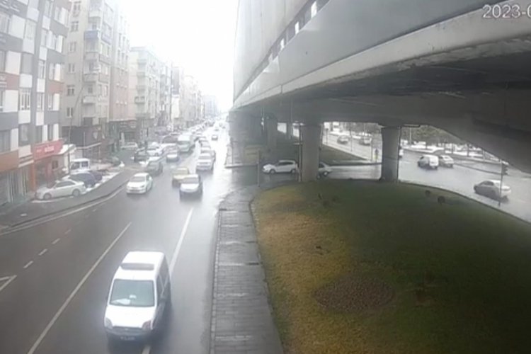 Depremin şiddeti Kayseri'yi b&ouml;yle salladı