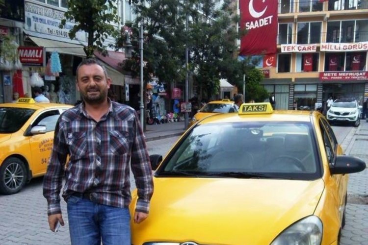 Sakarya'da 50 yaşındaki taksici evinde &ouml;l&uuml; bulundu