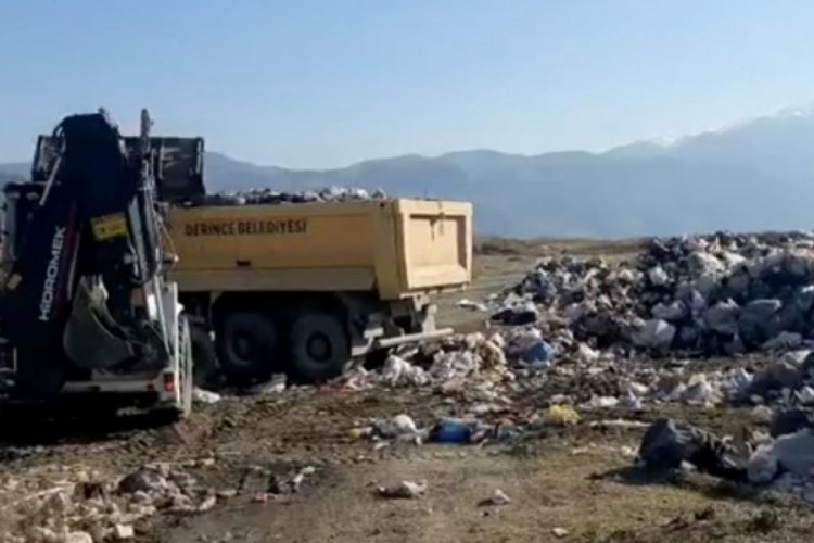 Enkazdan &ccedil;ıkan moloz kuş cennetine d&ouml;k&uuml;ld&uuml;! Bakanlık harekete ge&ccedil;ti