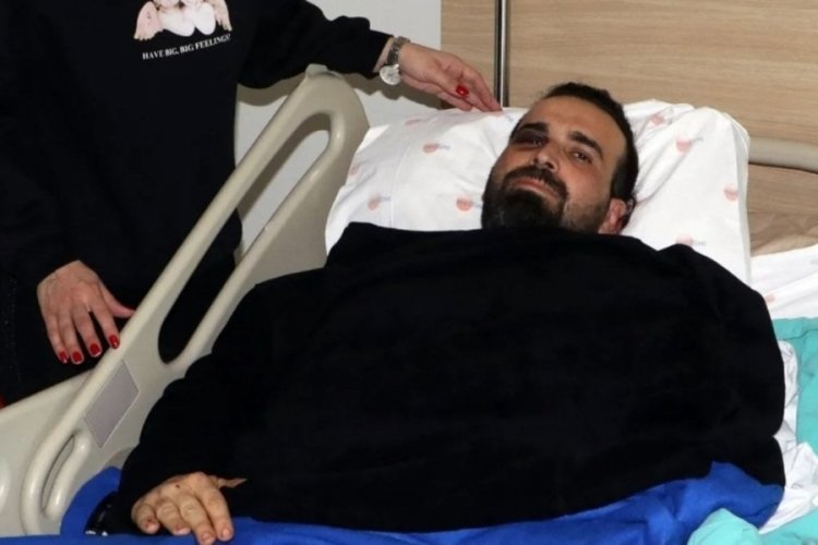 Hatay'da enkaz altından kurtarılan Ufuk Bayraktar: Bina &ccedil;ok yeniydi i&ccedil;imiz rahattı