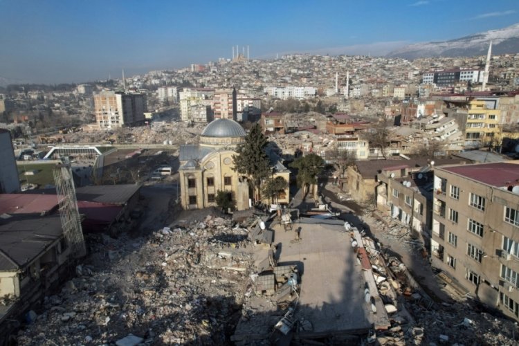 Deprem b&ouml;lgesindeki şirketler koruma altında