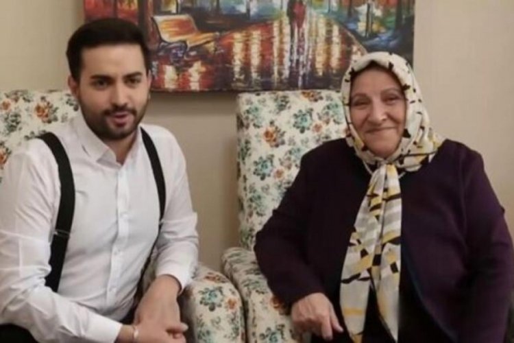 Anneannesini kaybeden Kadir Ezildi'den iki b&uuml;y&uuml;k depremle ilgili y&uuml;rek yakan paylaşım!