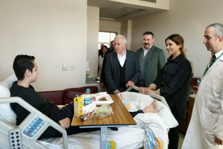 Depremzede Burak, spor hayatına Mersin'de s&uuml;rd&uuml;recek