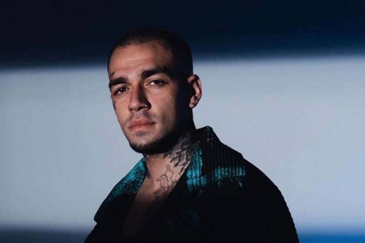 Ezhel Almanya'da depremzedeler i&ccedil;in konser verecek