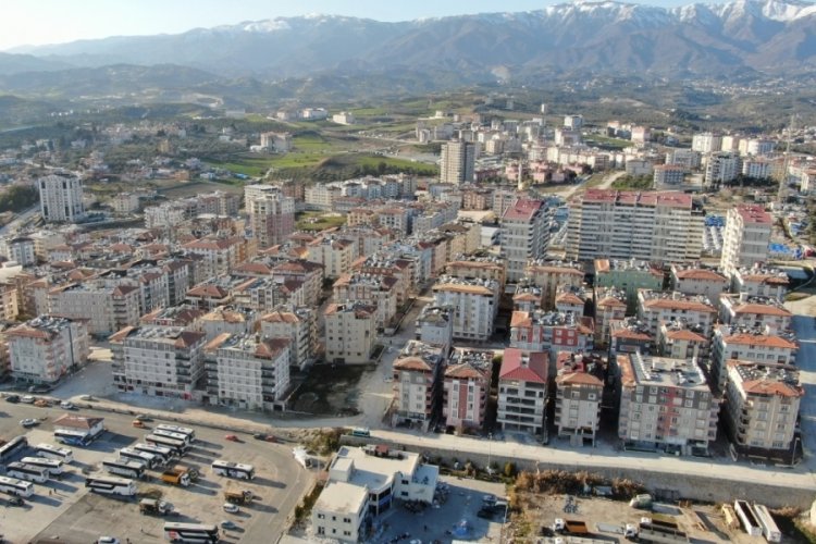 Yerle bir olan Hatay'ın bu mahallesinde hi&ccedil;bir ev yıkılmadı
