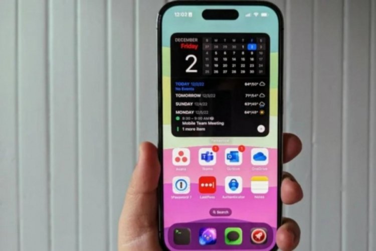 Hindistan'da &uuml;retilen iPhone'lar kusurlu &ccedil;ıktı
