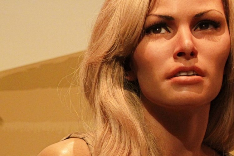 ABD'li oyuncu Raquel Welch  82 yaşında yaşamını yitirdi