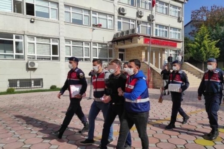 Sosyal medyadan eşine istek g&ouml;nderdiği iddiasıyla kuzenini &ouml;ld&uuml;ren sanığın cezası belli oldu