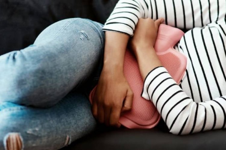 İspanya'da regl izni ve ergen k&uuml;rtajı onaylandı