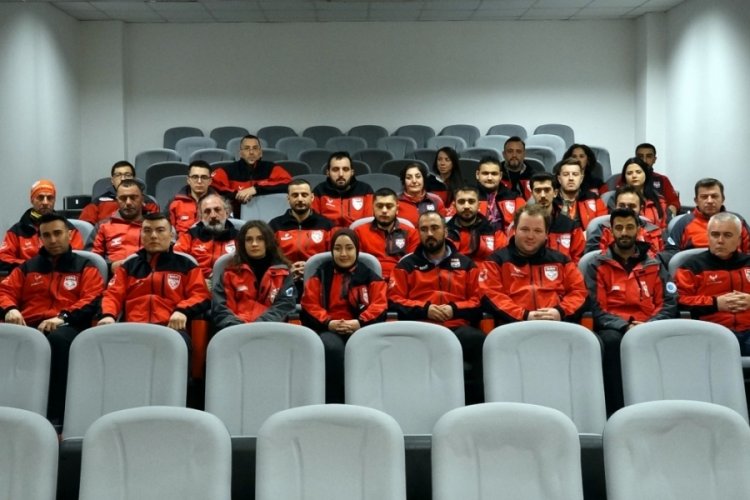 22 kişi sağ &ccedil;ıkarıldı! NAK, Ebrar Sitesini anlattı