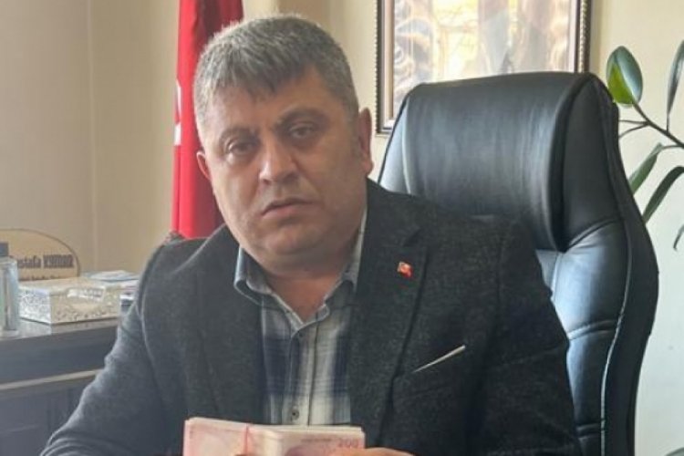 Niğde'de 'Param yok' dedi, &ouml;len eşiyle kendi evlilik y&uuml;z&uuml;ğ&uuml;n&uuml; depremzedelere bağışladı