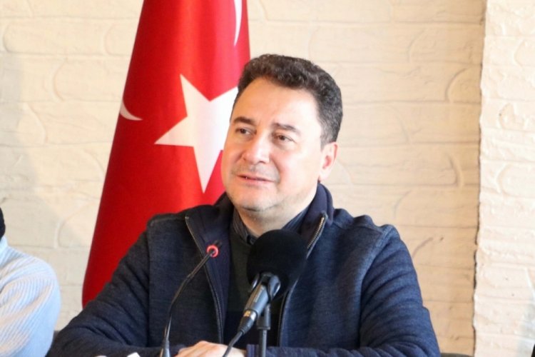 Ali Babacan: Herkes anayasaya uymak zorunda