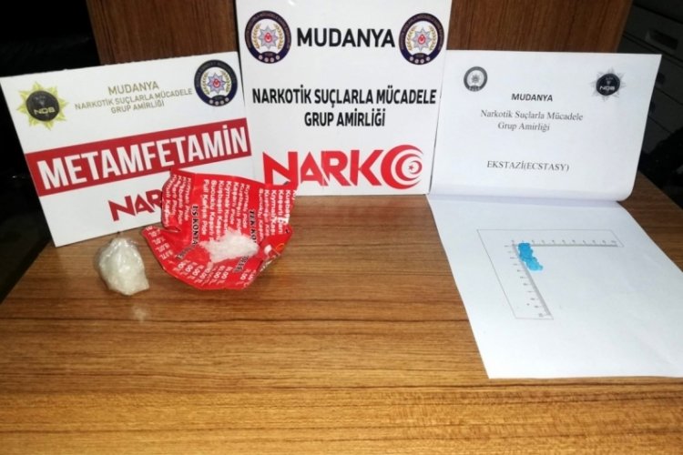Bursa Mudanya'da uyuşturucu bulunduran 2 kişi yakalandı