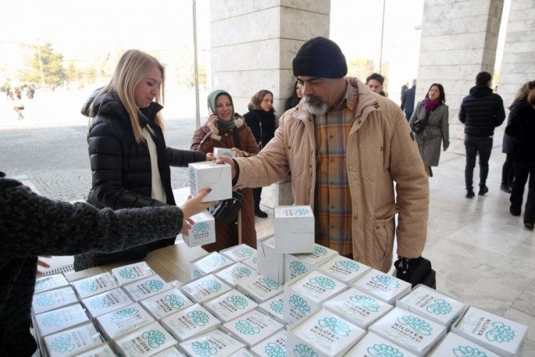 Bursa Nil&uuml;fer'de kandil birlikteliği