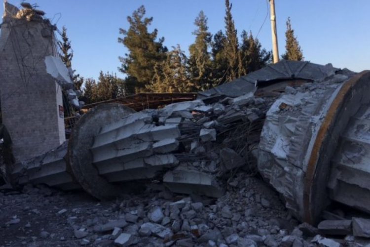Prof. Dr. Birpınar, Hatay'da hasar g&ouml;ren binalardaki ihmalleri paylaştı