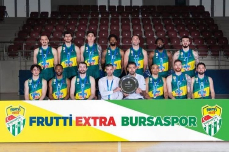 Nedim Y&uuml;cel, EuroCup madalyasını satıyor!