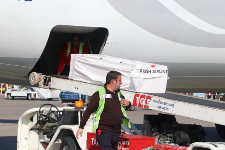Hataysporlu Atsu'nun cenazesi İstanbul'a g&ouml;nderildi