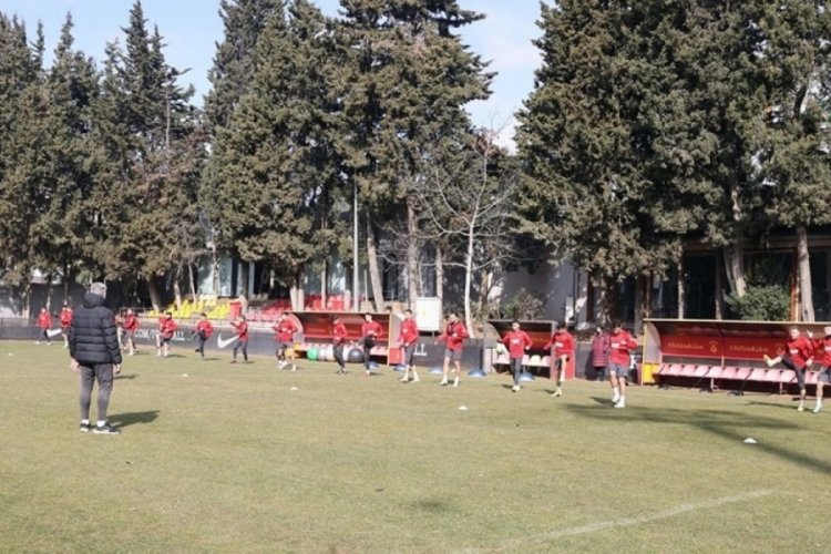 Galatasaray hazırlıklarını s&uuml;rd&uuml;r&uuml;yor