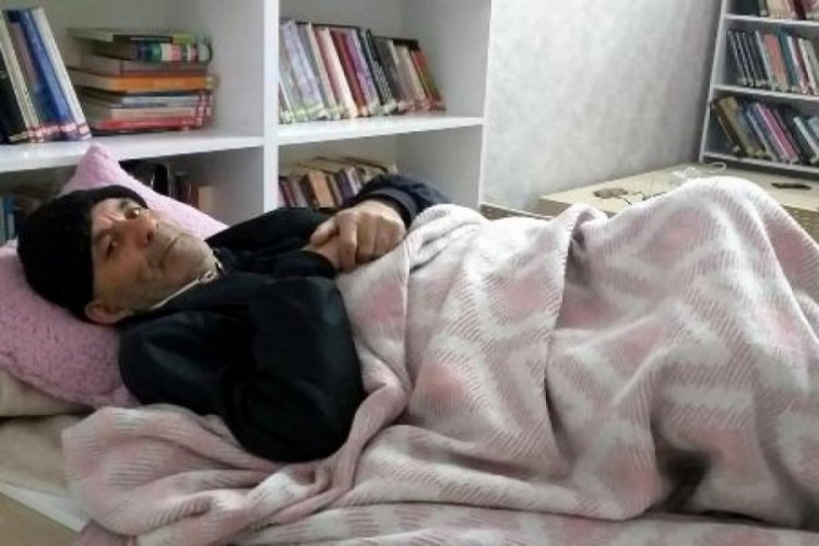 Malatya'da 32 yıl &ouml;nce kaldığı eski cezaevine bu defa depremzede olarak gitti