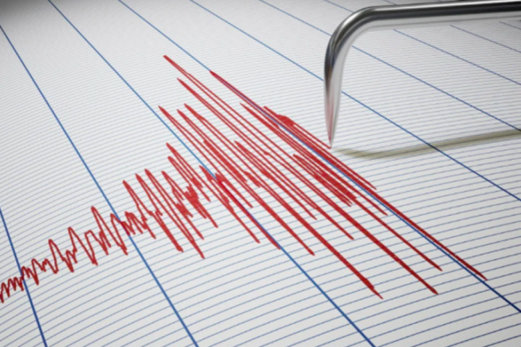 Adana'da 4.4 b&uuml;y&uuml;kl&uuml;ğ&uuml;nde deprem